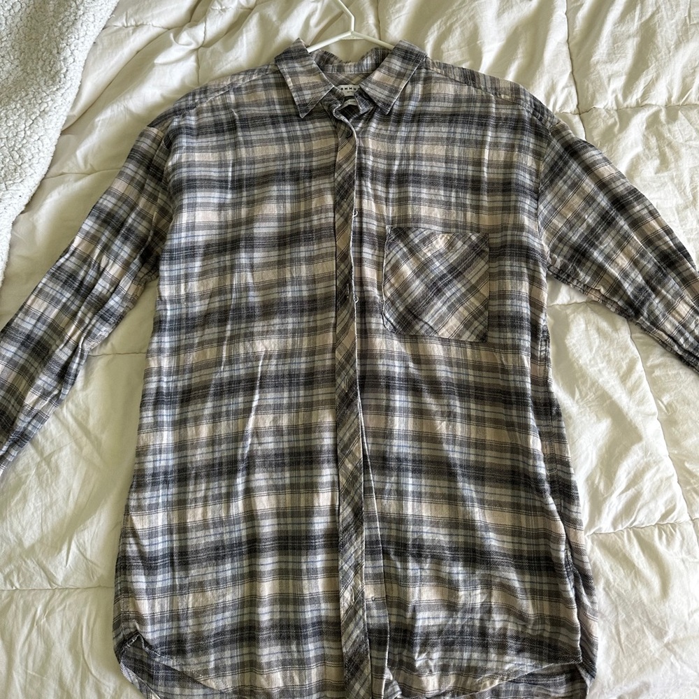 Aritzia Community Longsleeve Flannel